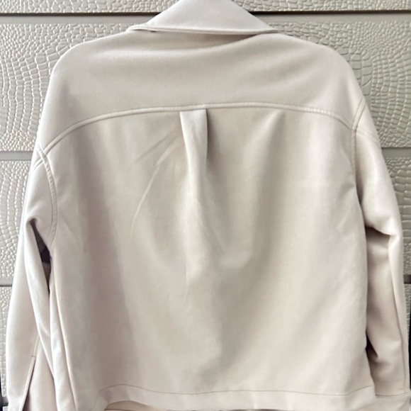 Cropped Jacket - Picture 6 of 6